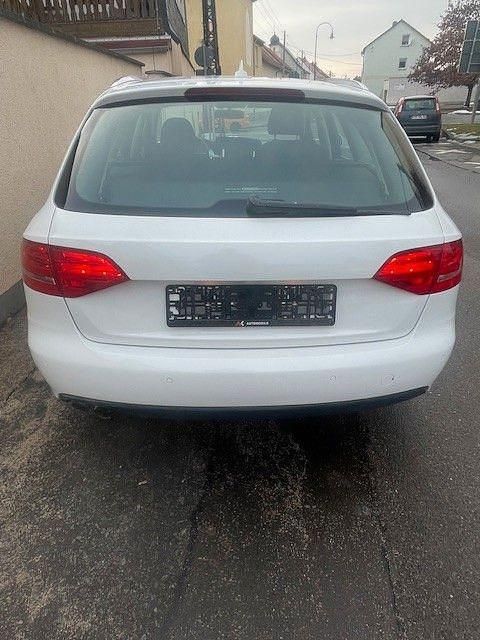 Gebraucht Audi A4 170 PS (125 kW) 2010 Weiß Kombi