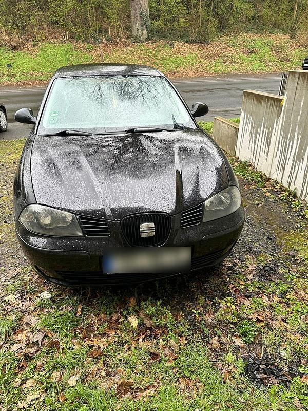Gebraucht Seat Ibiza 64 PS (47 kW) 2004 Schwarz Kleinwagen