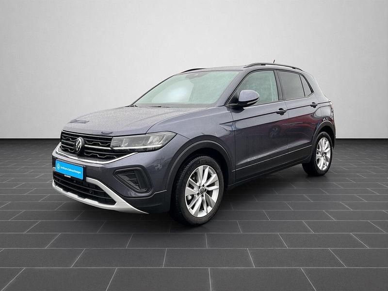 Rauchgrau metallic (metallic) Gebraucht 2025 VW T-Cross Life SUV | 22.600 € (Guter Preis) - Bild 1/4
