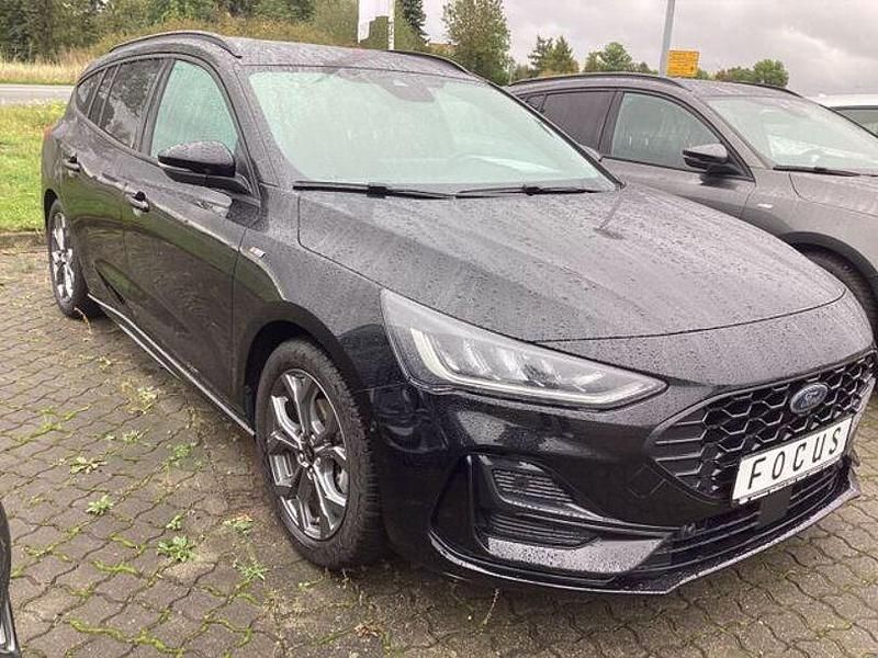 Schwarz Gebraucht 2024 Ford Focus ST-Line X Limousine | 23.990 € (Guter Preis) - Bild 1/4
