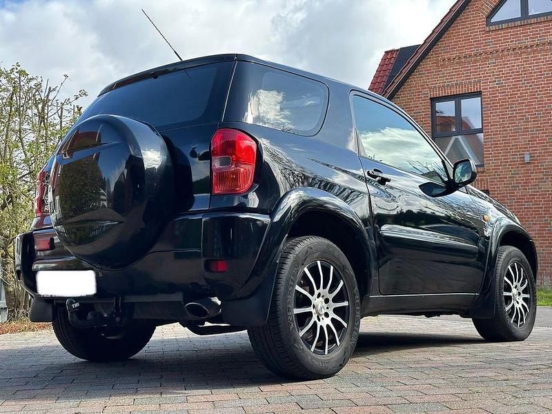 Gebraucht Toyota RAV4 150 PS (110 kW) 2003 Schwarz SUV