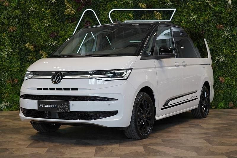 Gebraucht VW Multivan Life 150 PS (110 kW) 2026 Weiß Van