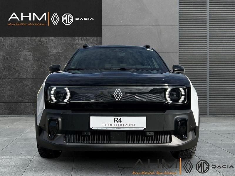 Neu Renault R4 Iconic 110 kW (150 PS) 2025 Weiß SUV