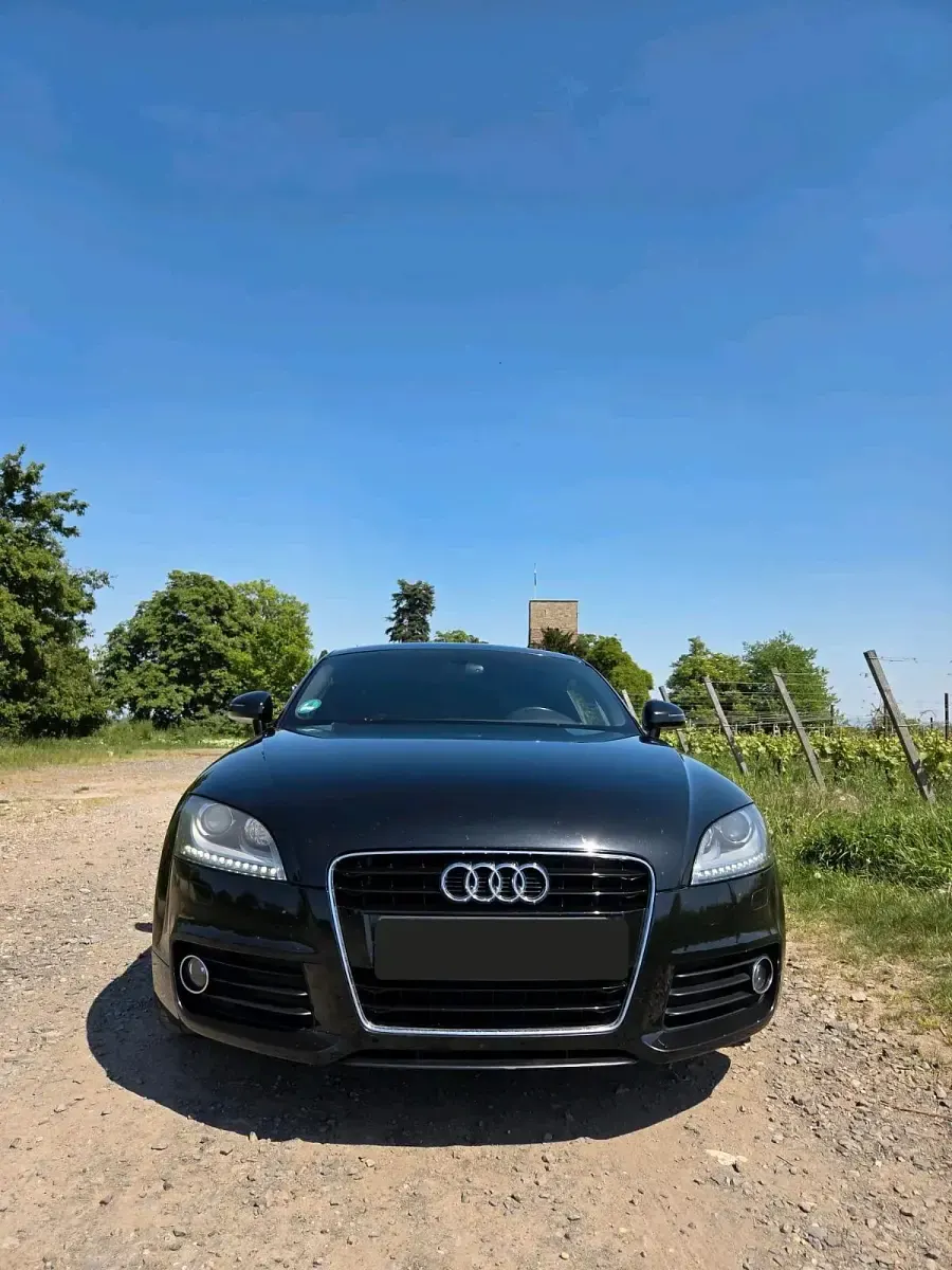 Używany Audi TT S-Line 275 KM (202 kW) 2011 Czarny Coupe