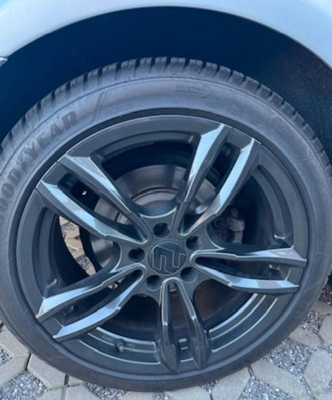 Gebraucht Mercedes CLS350 272 PS (200 kW) 2004 Silber Coupé