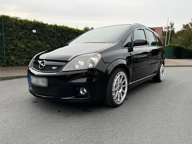 Schwarz Gebraucht 2008 Opel Zafira OPC Van / Kleinbus | 12.000 € - Bild 1/4