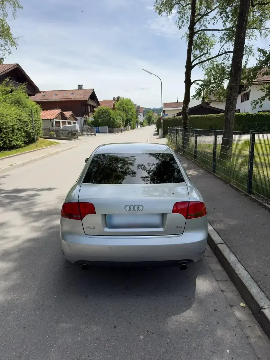 Gebraucht Audi A4 255 PS (187 kW) 2005 Silber Limousine