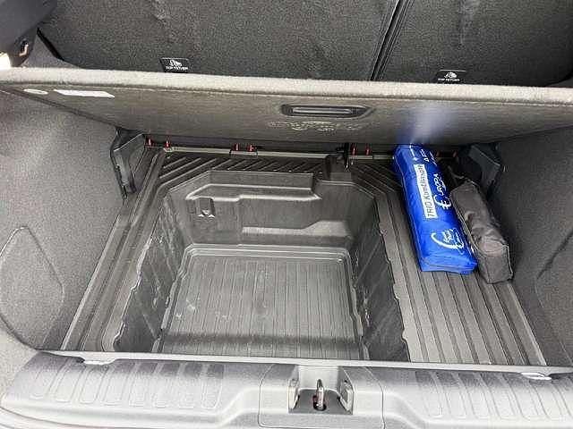 Gebraucht Ford Puma Titanium 125 PS (91 kW) 2020 Lucidrot metallic SUV