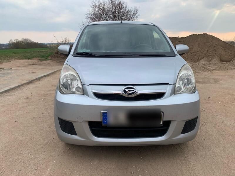 Silber Gebraucht 2008 Daihatsu Cuore Kleinwagen | 2.000 € - Bild 1/4
