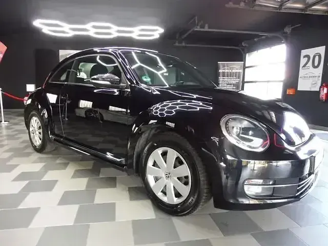 Gebraucht VW Beetle Design 160 PS (117 kW) 2013 Schwarz Kleinwagen