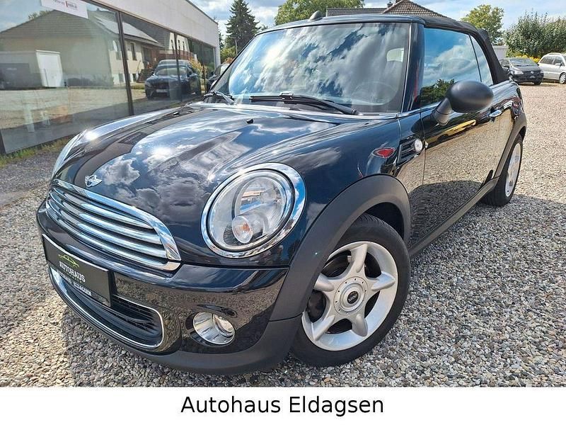 Schwarz Gebraucht 2015 Mini One Cabriolet Cabrio | 10.990 € (Fairer Preis) - Bild 1/4