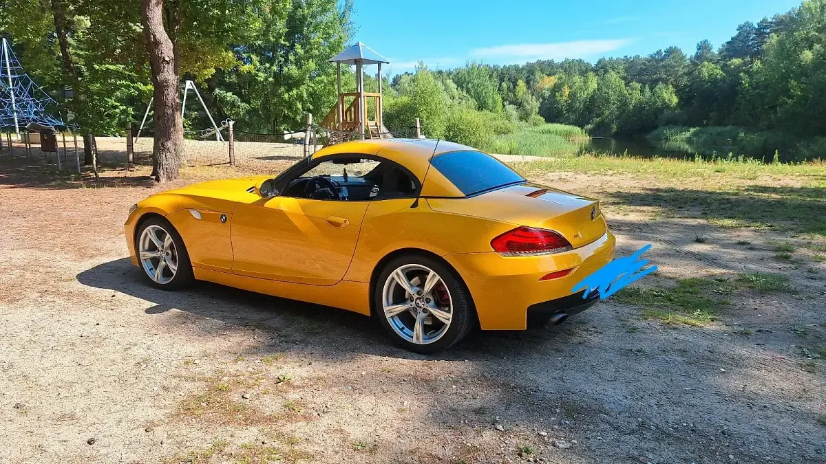 Gebraucht BMW Z4 306 PS (225 kW) 2011 Gelb Cabrio