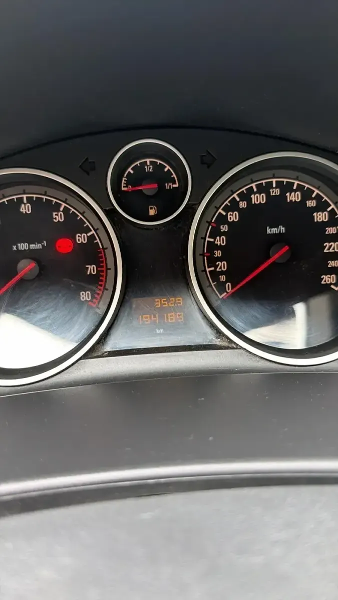 Gebraucht Opel Astra Sport 140 PS (102 kW) 2006 Silber Kombi