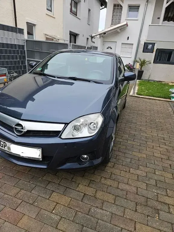 Gebraucht Opel Tigra Edition 90 PS (66 kW) 2007 Grau Cabrio
