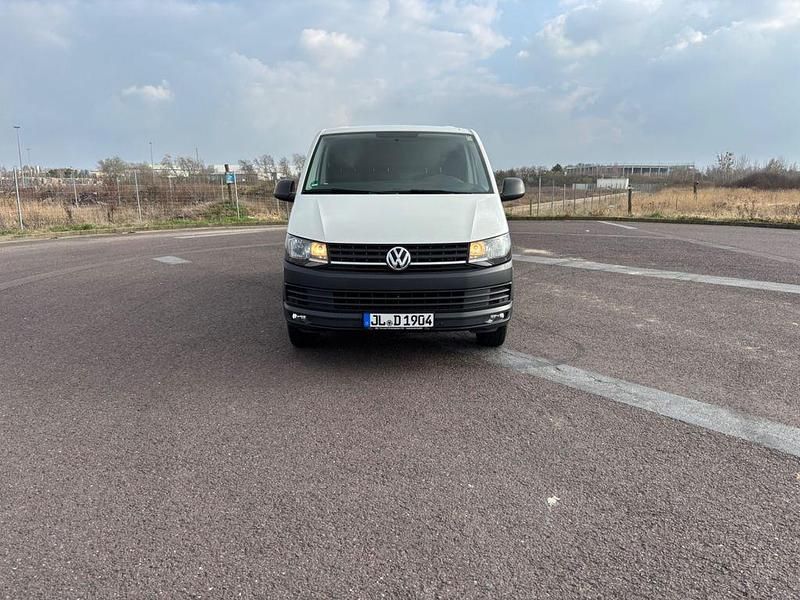 Gebraucht VW Transporter 140 PS (102 kW) 2015 Weiß Van