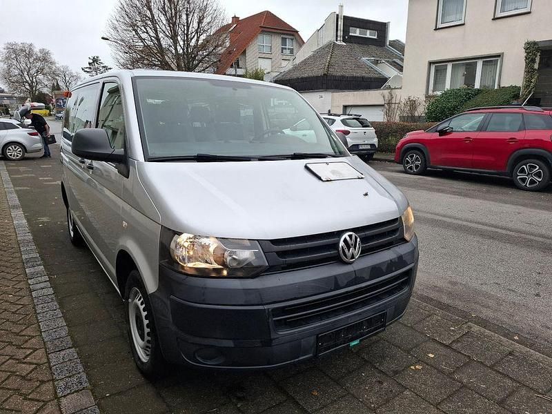 Gebraucht VW Transporter 102 PS (75 kW) 2014 Silber Van