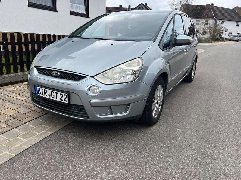 Gebraucht Ford S-MAX Trend 145 PS (106 kW) 2008 Silber Van / Kleinbus