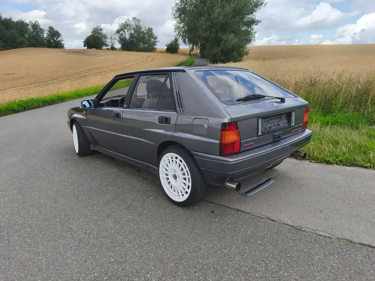 Gebraucht Lancia Delta 181 PS (133 kW) 1988 Grau Kleinwagen