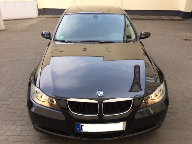 Gebraucht BMW 318 129 PS (94 kW) 2007 Schwarz Limousine