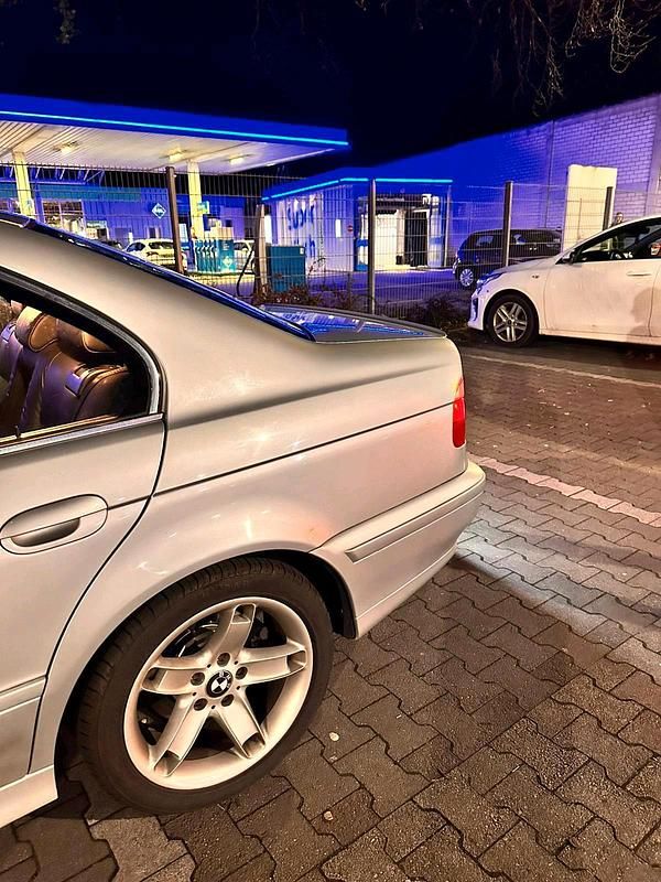 Gebraucht BMW 528 193 PS (141 kW) 2000 Limousine