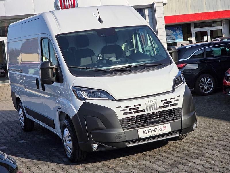 Neu Fiat Ducato 140 PS (102 kW) 2026 Colore esterno (weiss (pastell Van