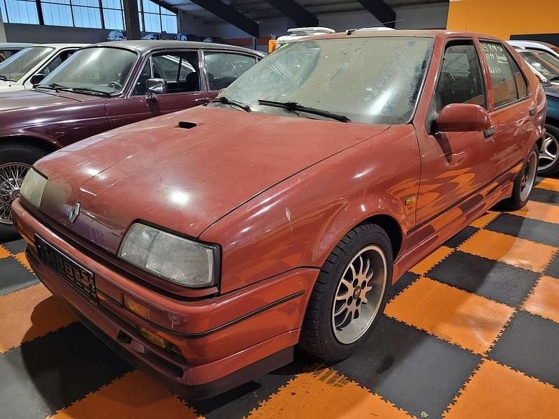 Gebraucht Renault 19 135 PS (99 kW) 1991 Rot Limousine