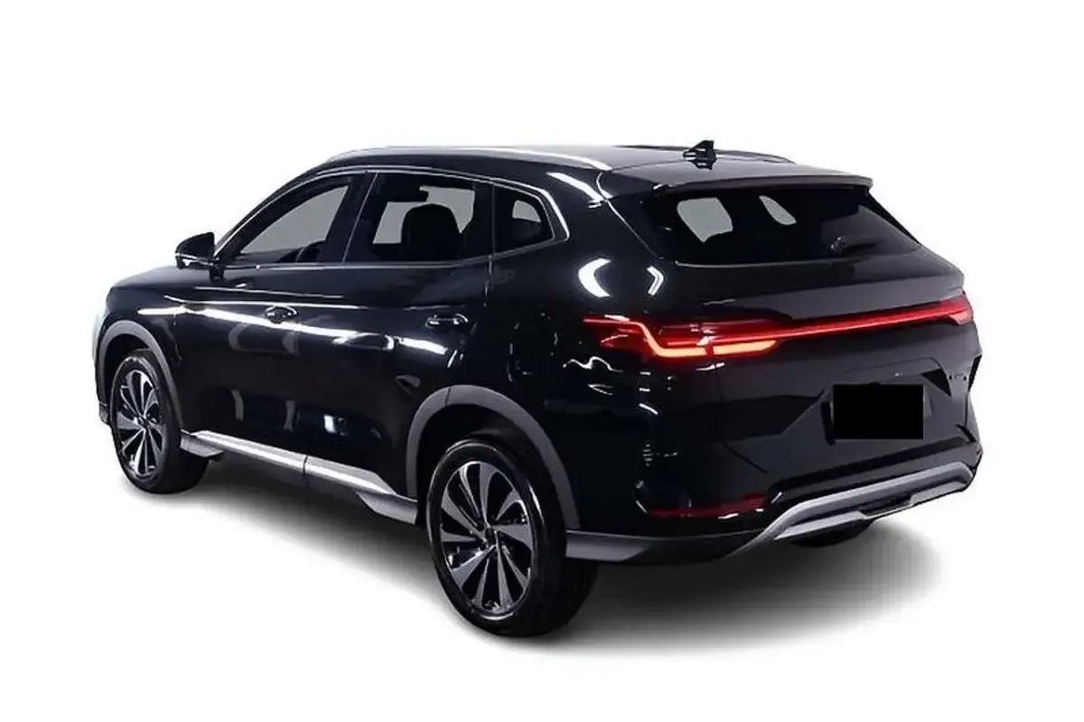 Neu BYD Seal U Boost 218 PS (160 kW) 2026 Delan black SUV
