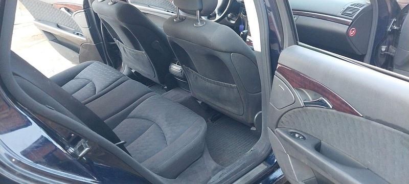 Gebraucht Mercedes E220 Classic 150 PS (110 kW) 2005 Blau Kombi