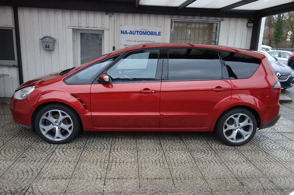 Gebraucht Ford S-MAX Titanium 131 PS (96 kW) 2007 Rot Van / Kleinbus