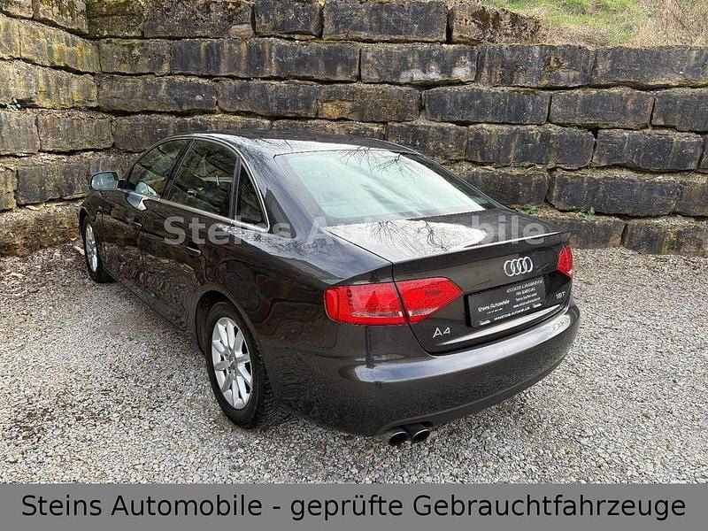 Gebraucht Audi A4 S-Line 160 PS (117 kW) 2009 Grau Limousine
