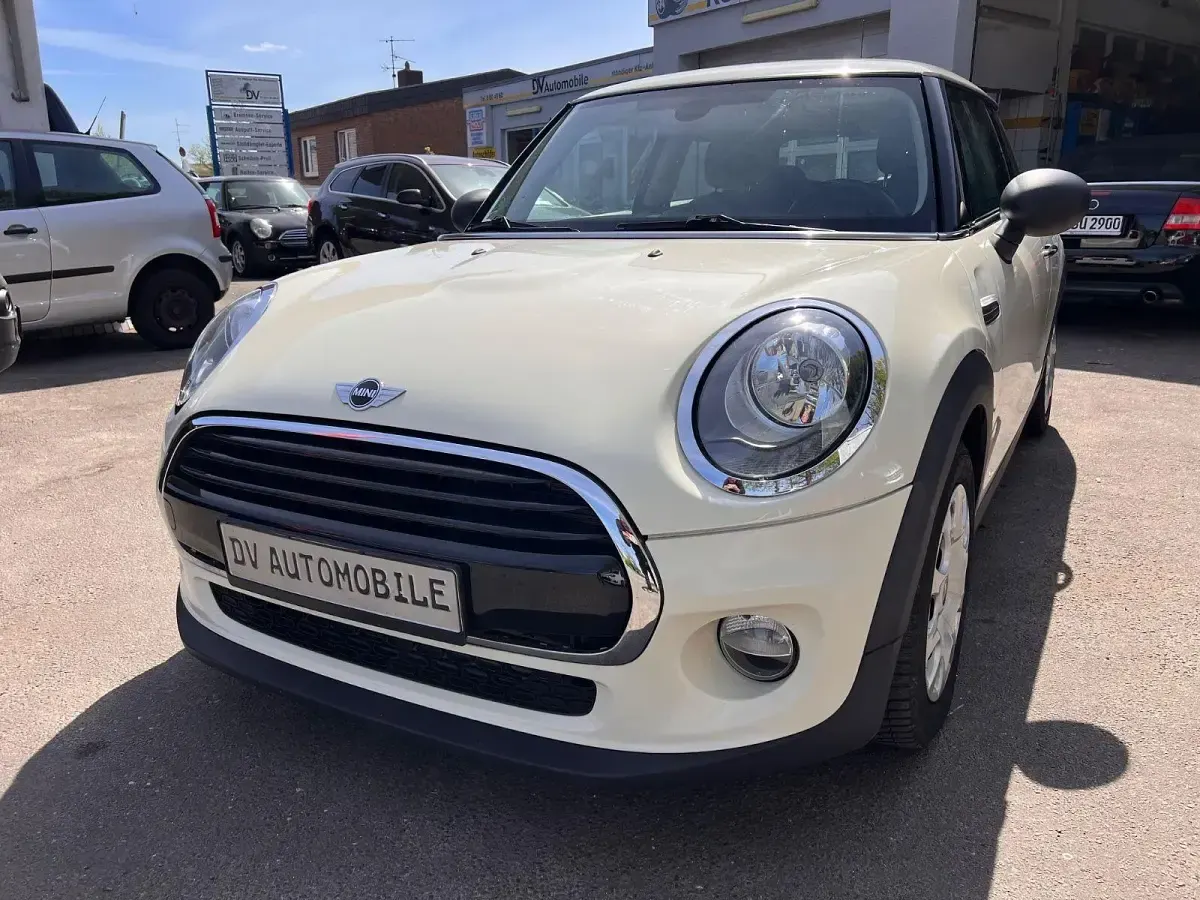 Usado Mini ONE 75 CV (55 kW) 2016 Blanco Utilitario