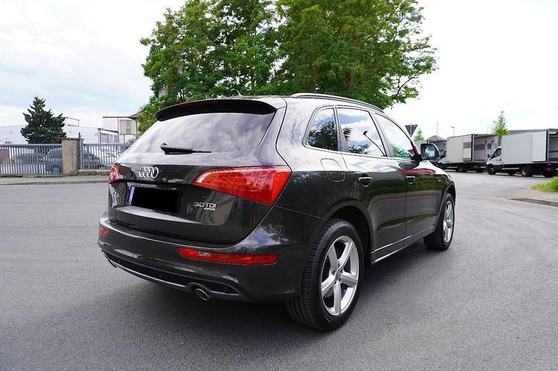 Gebraucht Audi Q5 S-Line 239 PS (175 kW) 2010 Grau SUV