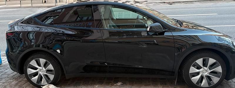 Gebraucht Tesla Model Y 2023 Schwarz SUV