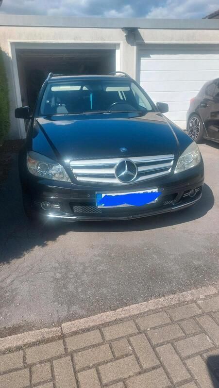 Schwarz Gebraucht 2009 Mercedes C180 Kombi | 4.500 € - Bild 1/4