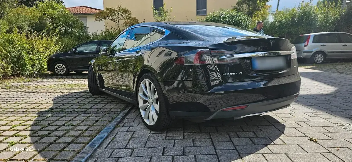 Brugt Tesla Model S 309 kW (421 HK) 2016 Sort Hatchback