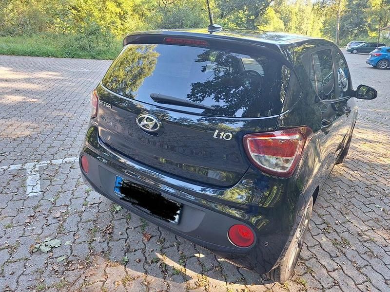 Gebraucht Hyundai i10 YES! 87 PS (63 kW) 2018 Schwarz Kleinwagen