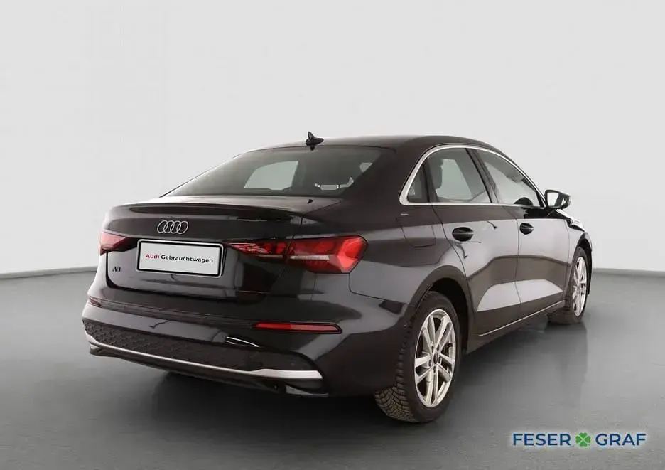 Używany Audi A3 Advanced Plus 150 KM (110 kW) 2025 Czarny Sedan/Limuzyna