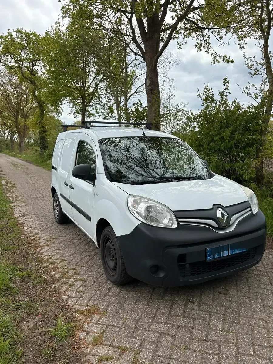 Gebraucht Renault Kangoo 90 PS (66 kW) 2013 Weiß Van / Kleinbus