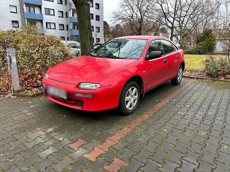 Rot Gebraucht 1998 Mazda 323F Limousine | 2.000 € - Bild 1/4