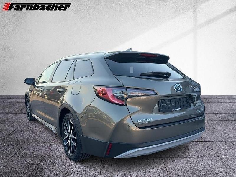 Gebraucht Toyota Corolla 184 PS (135 kW) 2021 Oxide bronze Kombi