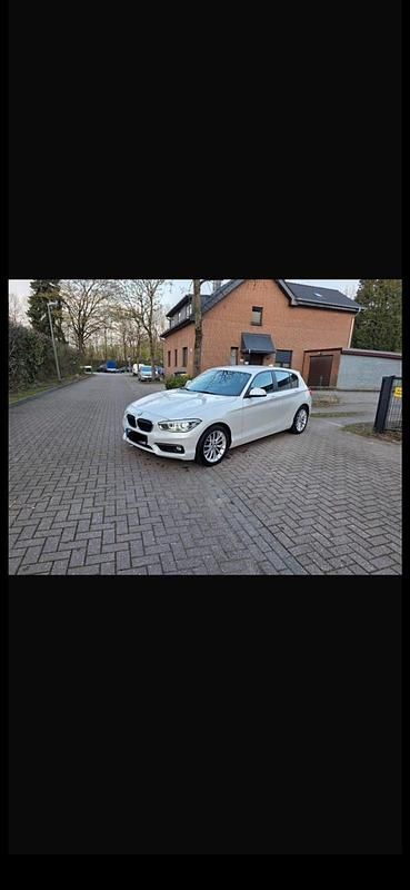Gebraucht BMW 116 116 PS (85 kW) 2016 Weiß Kleinwagen