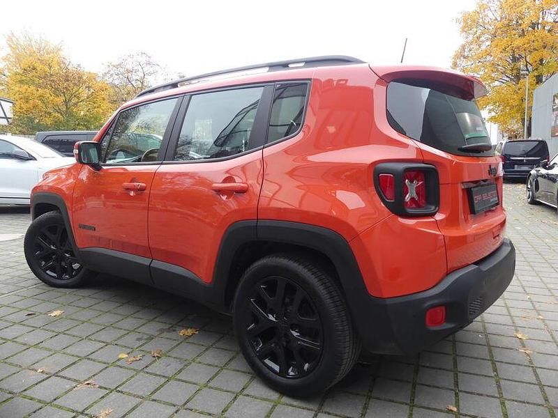 Gebraucht Jeep Renegade Limited 150 PS (110 kW) 2019 Omaha orange clear co (metallic) SUV