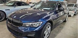 Tansanitblau Gebraucht 2021 BMW 330e M Sport Kombi | 24.999 € (Fairer Preis) - Bild 1/4
