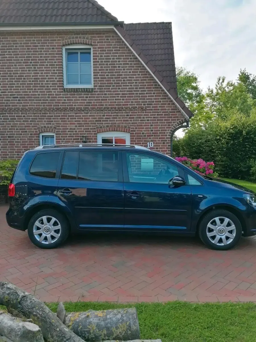 Gebraucht VW Touran 105 PS (77 kW) 2015 Blau Van / Kleinbus