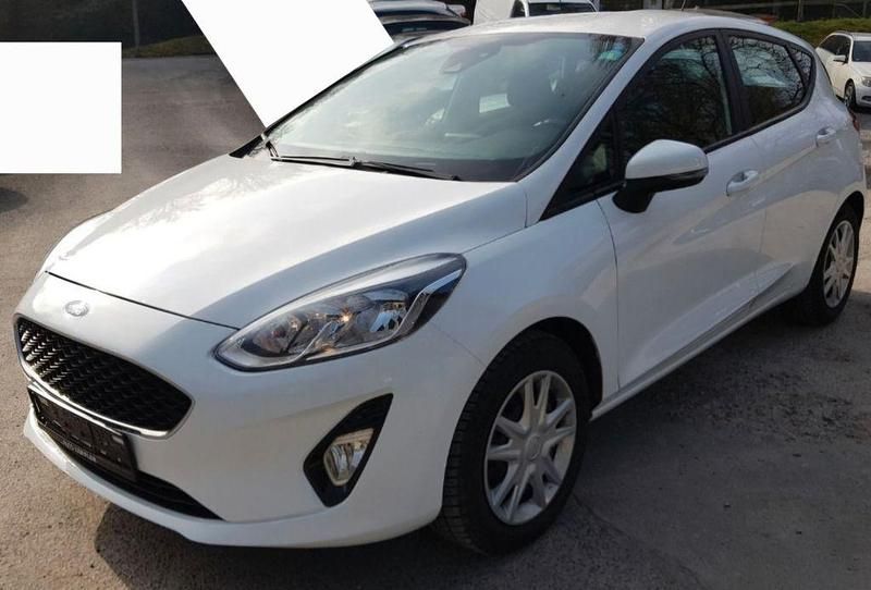 Gebraucht Ford Fiesta Trend 86 PS (63 kW) 2018 Weiß Kleinwagen