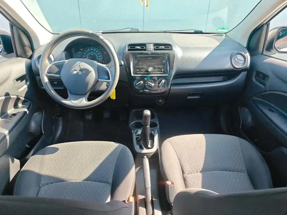 Gebraucht Mitsubishi Space Star 70 PS (51 kW) 2017 Weiß Kleinwagen