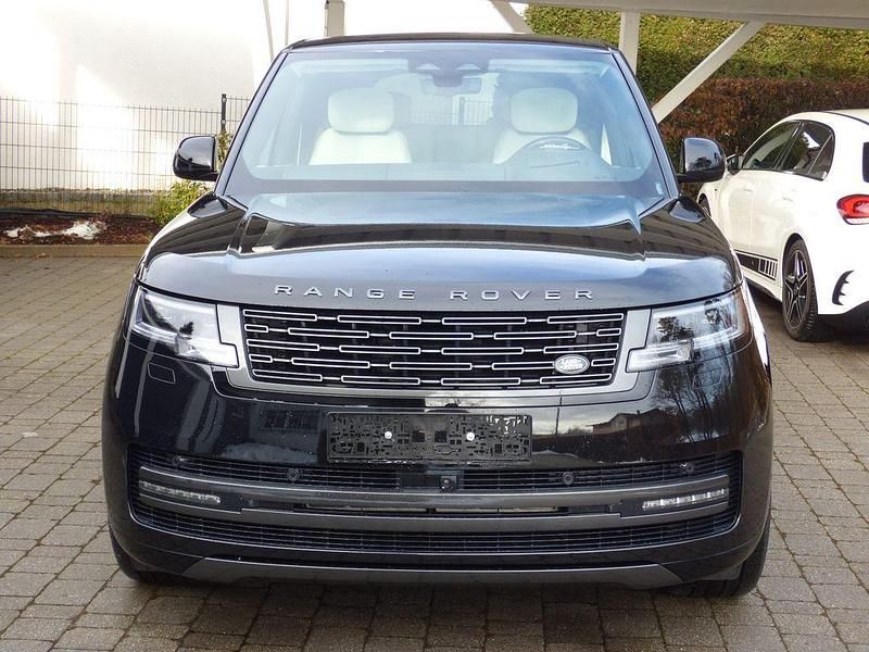 Neu Land Rover Range Rover 530 PS (389 kW) 2026 Santorini black SUV