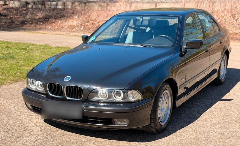 Gebraucht BMW 523 170 PS (125 kW) 1999 Schwarz Limousine