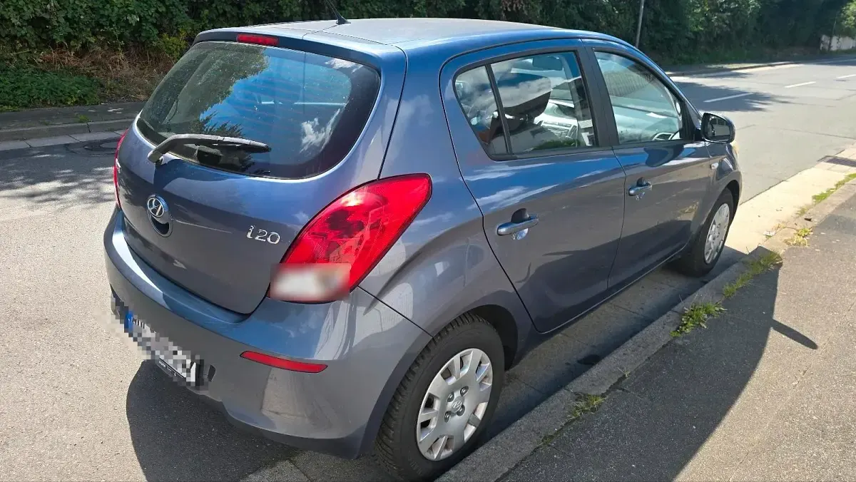 Gebraucht Hyundai i20 90 PS (66 kW) 2012 Kleinwagen