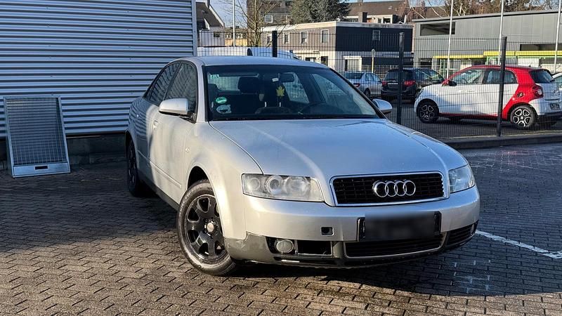 Gebraucht Audi A4 131 PS (96 kW) 2001 Grau Limousine